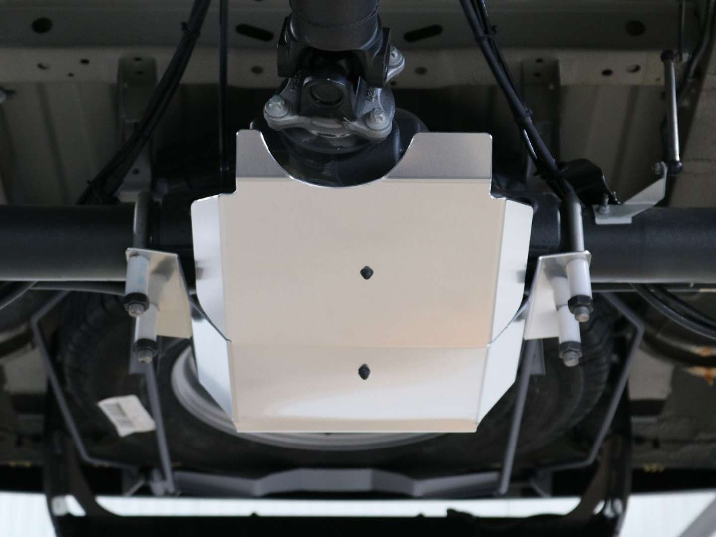 Alu-Unterfahrschutz für Sprinter 907 (Differential, Hinterachse)
