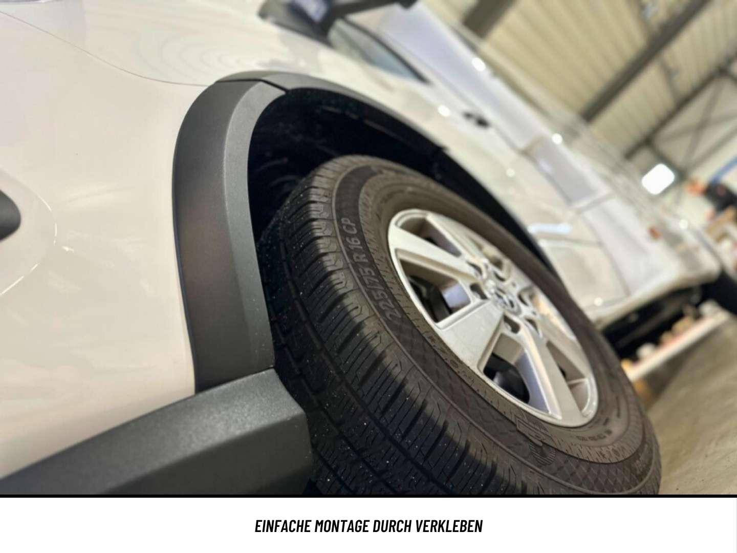 Fender flares for Sprinter 907 and 910, for partially integrated vehicles