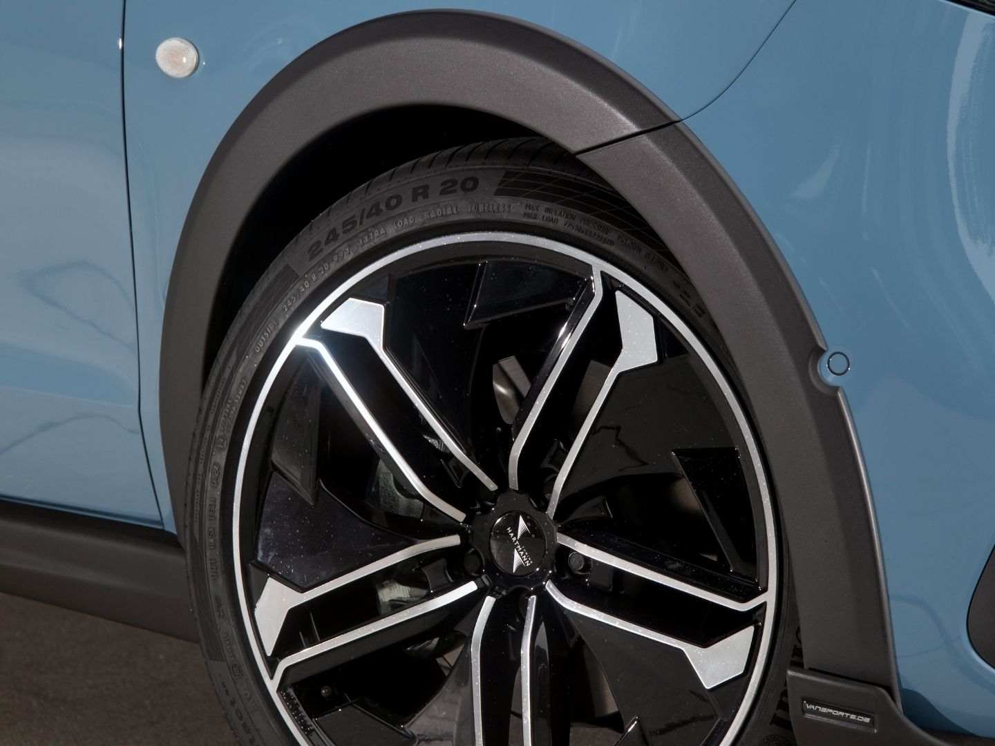 Kotflügel-Aufsätze für Mercedes-Benz Vito/ V-Klasse 447 "L/XL" (ab Facelift 2024)