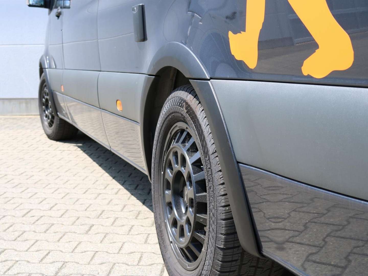 Kotflügelverbreiterungen Sprinter 907 und 910