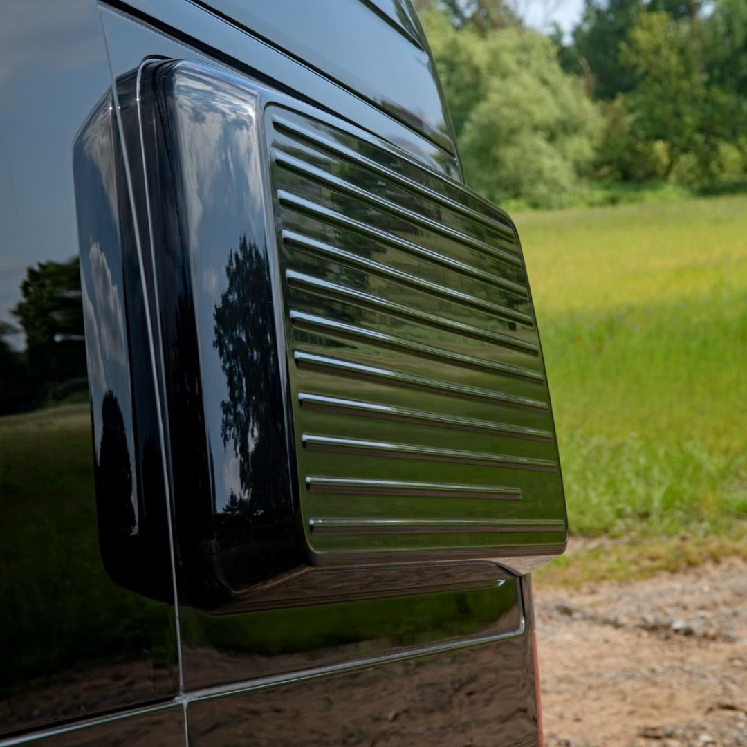 Designer rear extension on the left (for transverse bed installation) for Sprinter 907