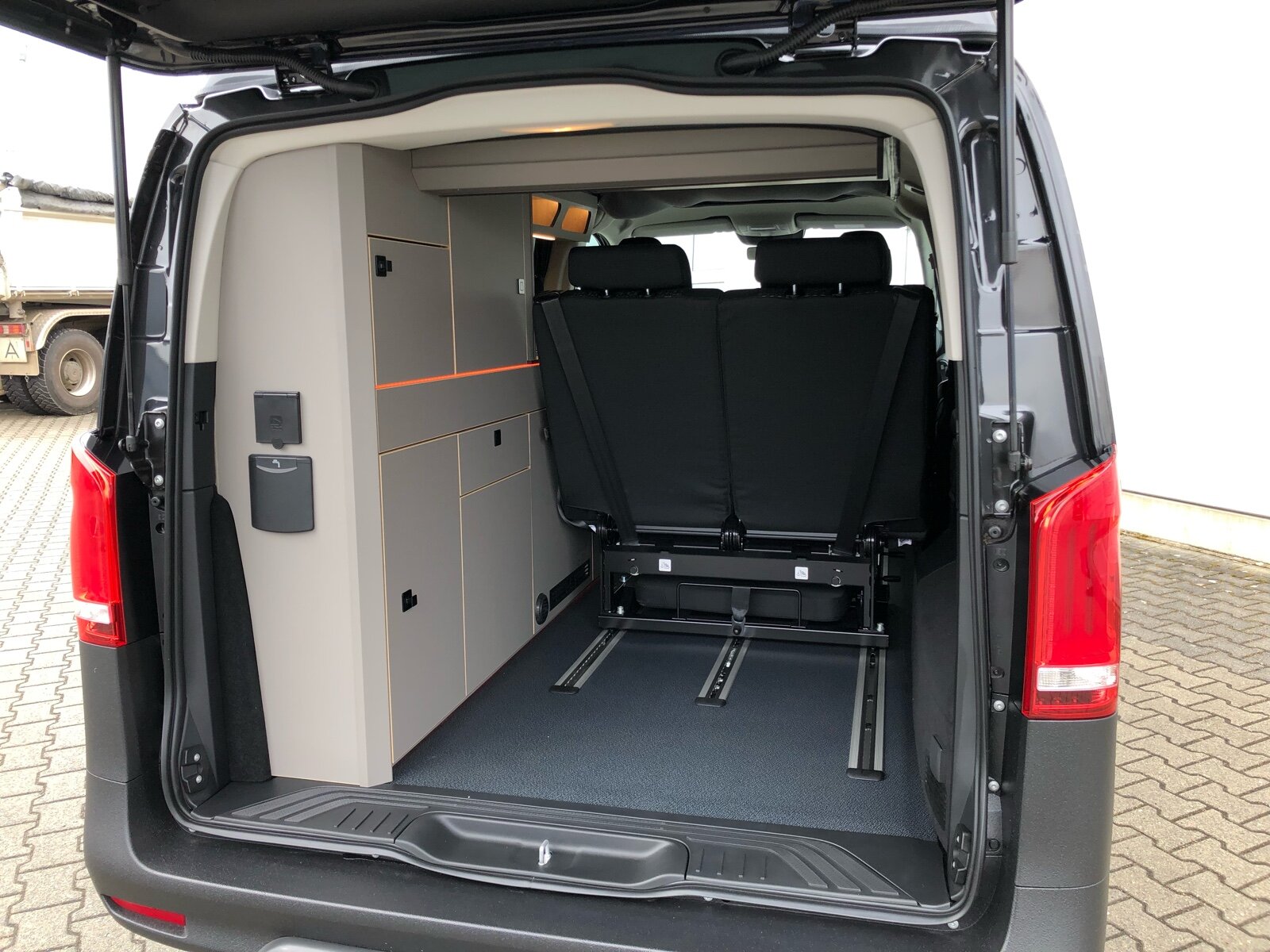 GEOTREK Offroad Camper (Vito 119 4x4)