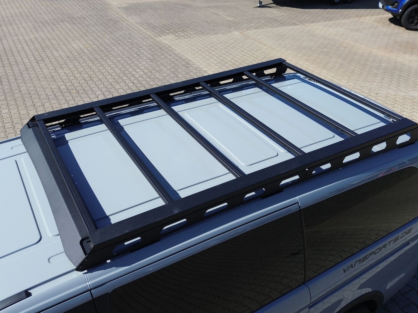 VANSPORTS Alu-Dachgepäckträger für Vito u. V-Klasse 447 mit Windabweiser