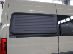 Designer rear extension on the left (for transverse bed installation) for Sprinter 907