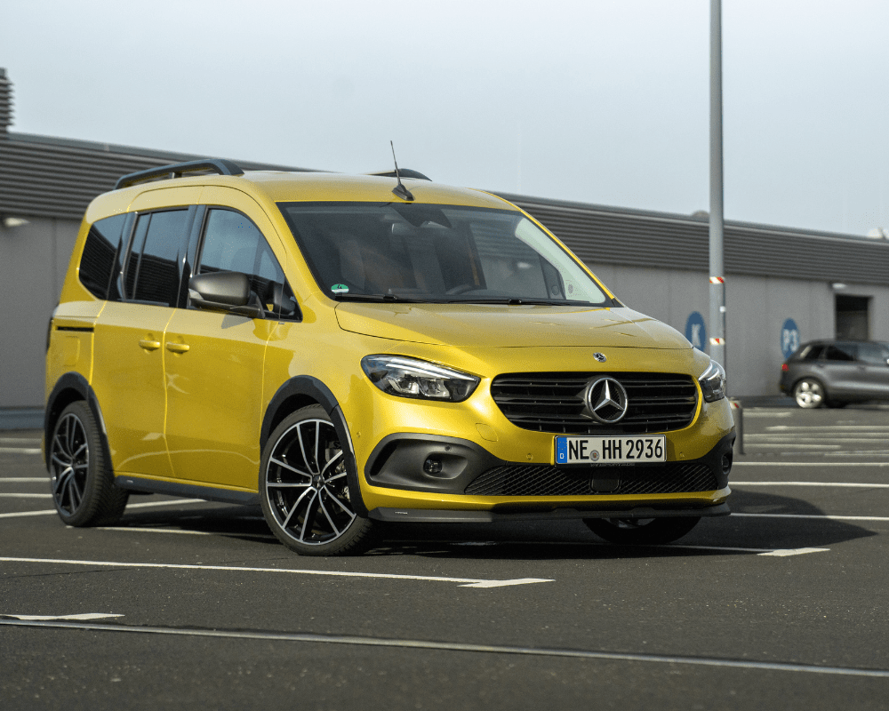 sportlicher Citan 420 in gelb