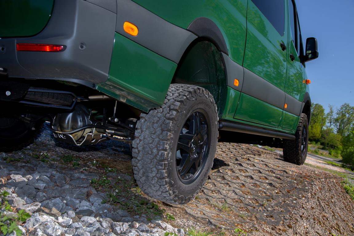 Sprinter 319 SP Solid